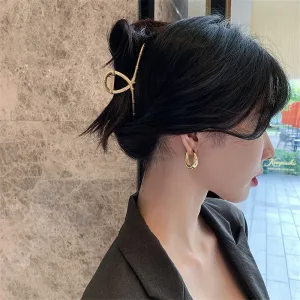 Imagen del producto Joyas de lujo para dama: Aros sencillos de metal para dama | Compra online en Tiendafiable