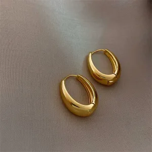Joyas de lujo para dama: Aros sencillos de metal para dama