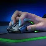 Razer-Mini-Rat-N-De-Juegos-Viper-Original-Con-Cable-Dise-O-Ultraligero-Croma-Luz-Rgb-5.Webp