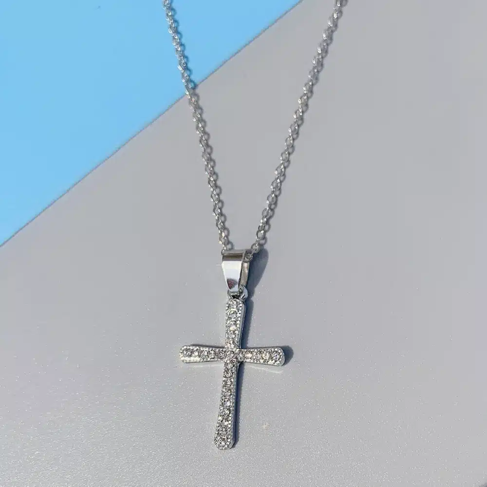 Nuevo Collar Cruzado De Moda Elegante Para Mujeres