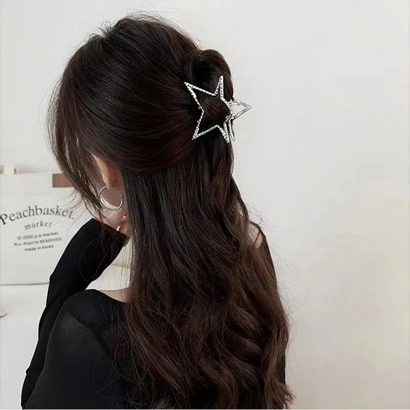 Pinzas Para El Cabello Plateadas Y2K Con Forma De Estrella Hueca: Estilo Y Tendencia En Accesorios Capilares