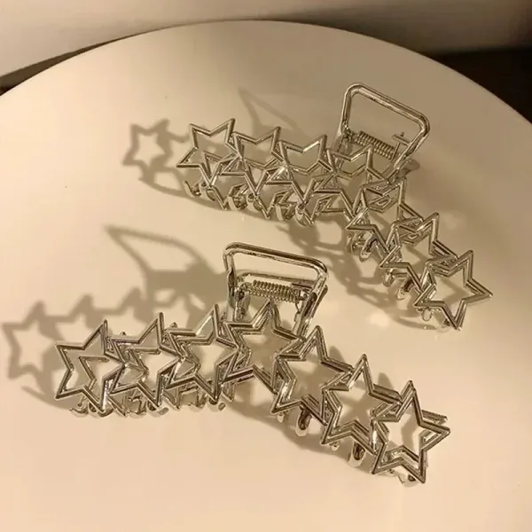 Imagen Del Producto Pinzas Para El Cabello Plateadas Y2K Con Forma De Estrella Hueca: Estilo Y Tendencia En Accesorios Capilares | Compra Online En Tiendafiable