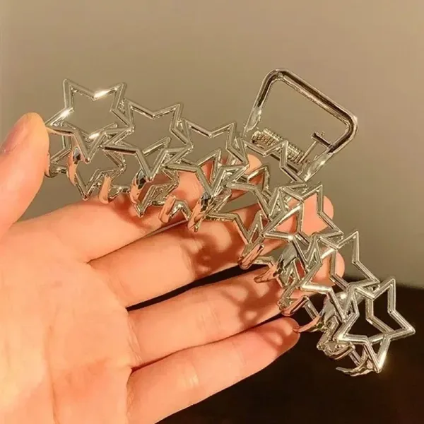Imagen Del Producto Pinzas Para El Cabello Plateadas Y2K Con Forma De Estrella Hueca: Estilo Y Tendencia En Accesorios Capilares | Compra Online En Tiendafiable