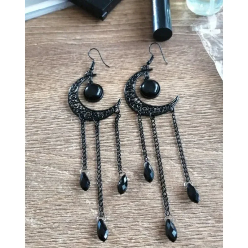 Alhajas De Estilo Retro: Una Colección Asombrosa Y Brillante