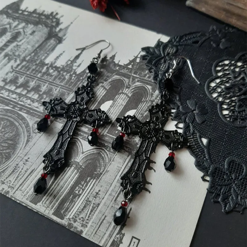 Alhajas De Estilo Retro: Una Colección Asombrosa Y Brillante